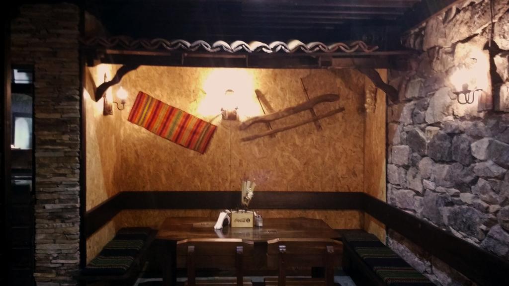 Family hotel Valchanovata Kashta Fotinovo Esterno foto