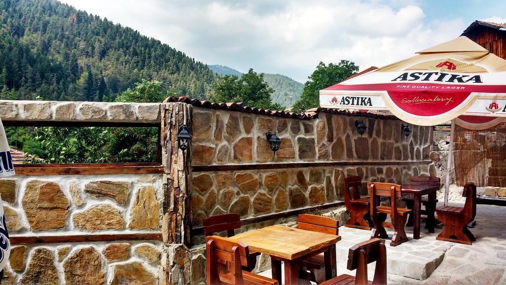 Family hotel Valchanovata Kashta Fotinovo Esterno foto