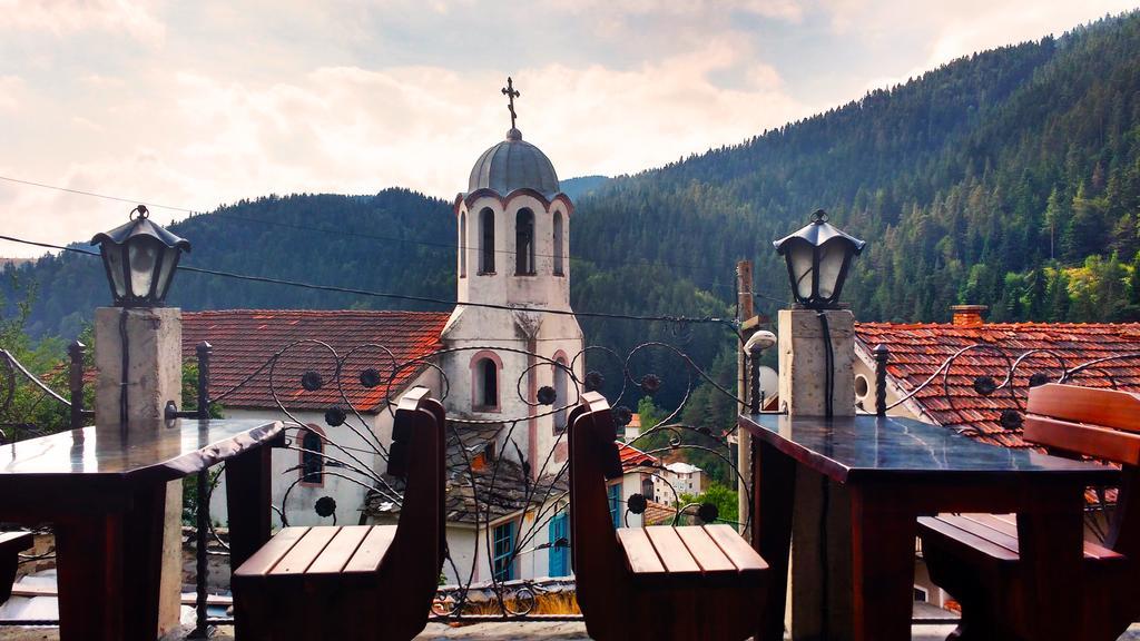 Family hotel Valchanovata Kashta Fotinovo Esterno foto